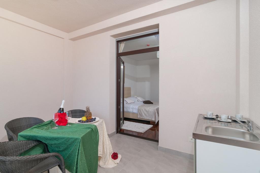 Luxury Rooms Near The Beach1 Split Buitenkant foto